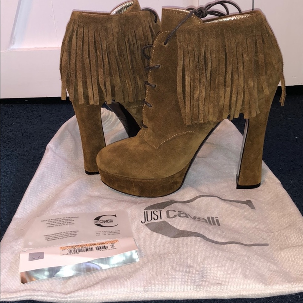 SALE‼️ Just Cavalli Fringe Booties